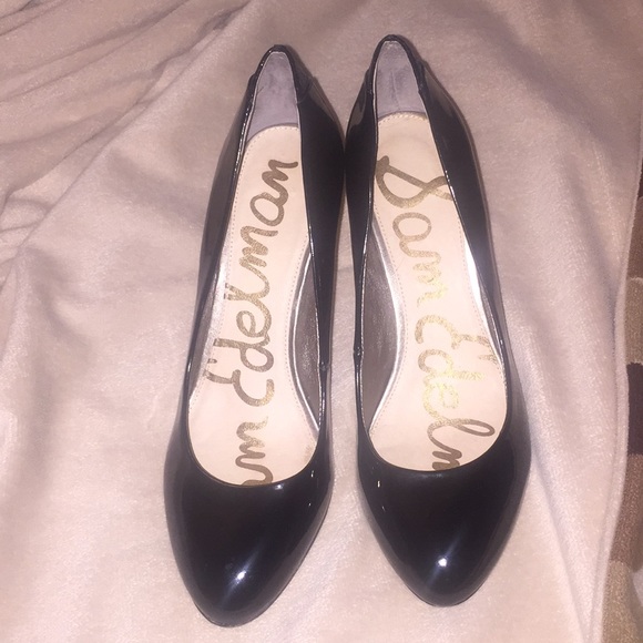 Sam Edelman Shoes - Sam Edelman black patent leather pumps. Size 9.